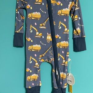 Construction Print Easter Zippy